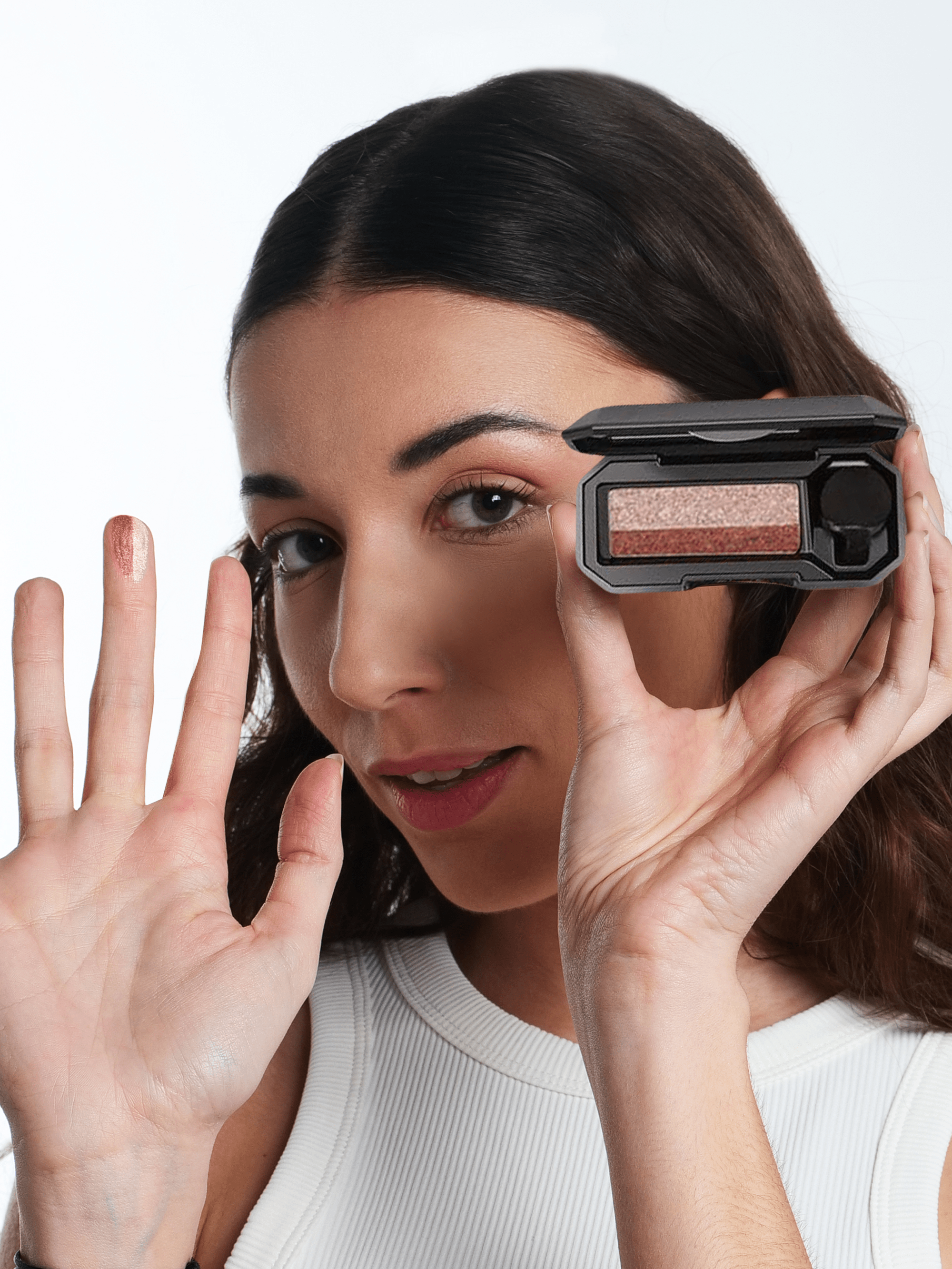 ULYXA Eyeshadow | High Coverage. Long Lasting. Stunning.